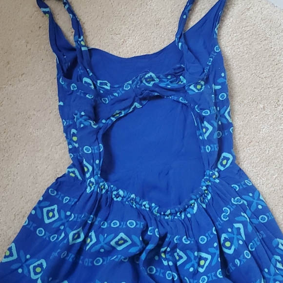 Patterned Hollister Dresses - Picture 2 of 3